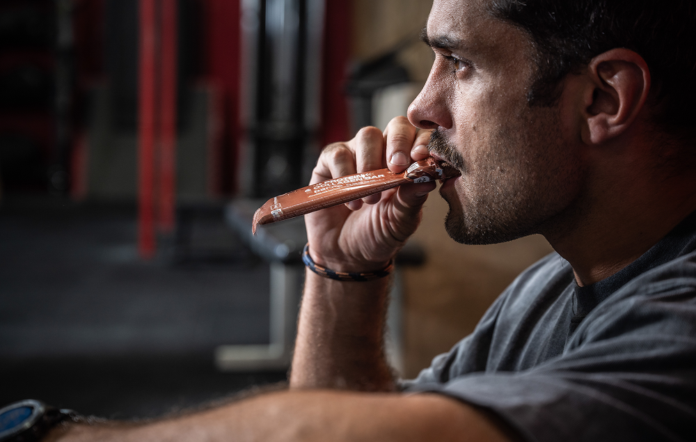 Comment intégrer les collations dans une routine sportive durable ?